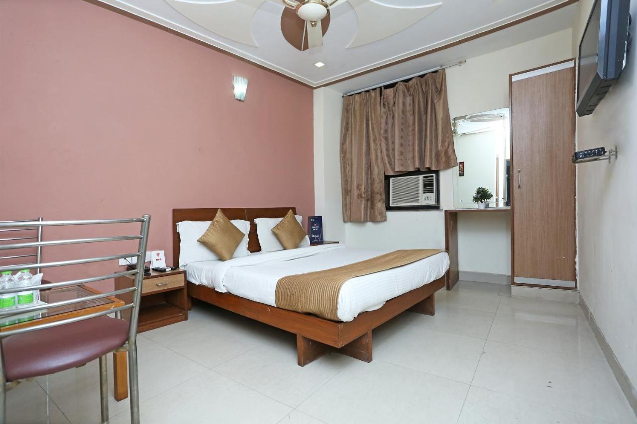 Airport Hotel Ambrosia Нью-Дели Экстерьер фото