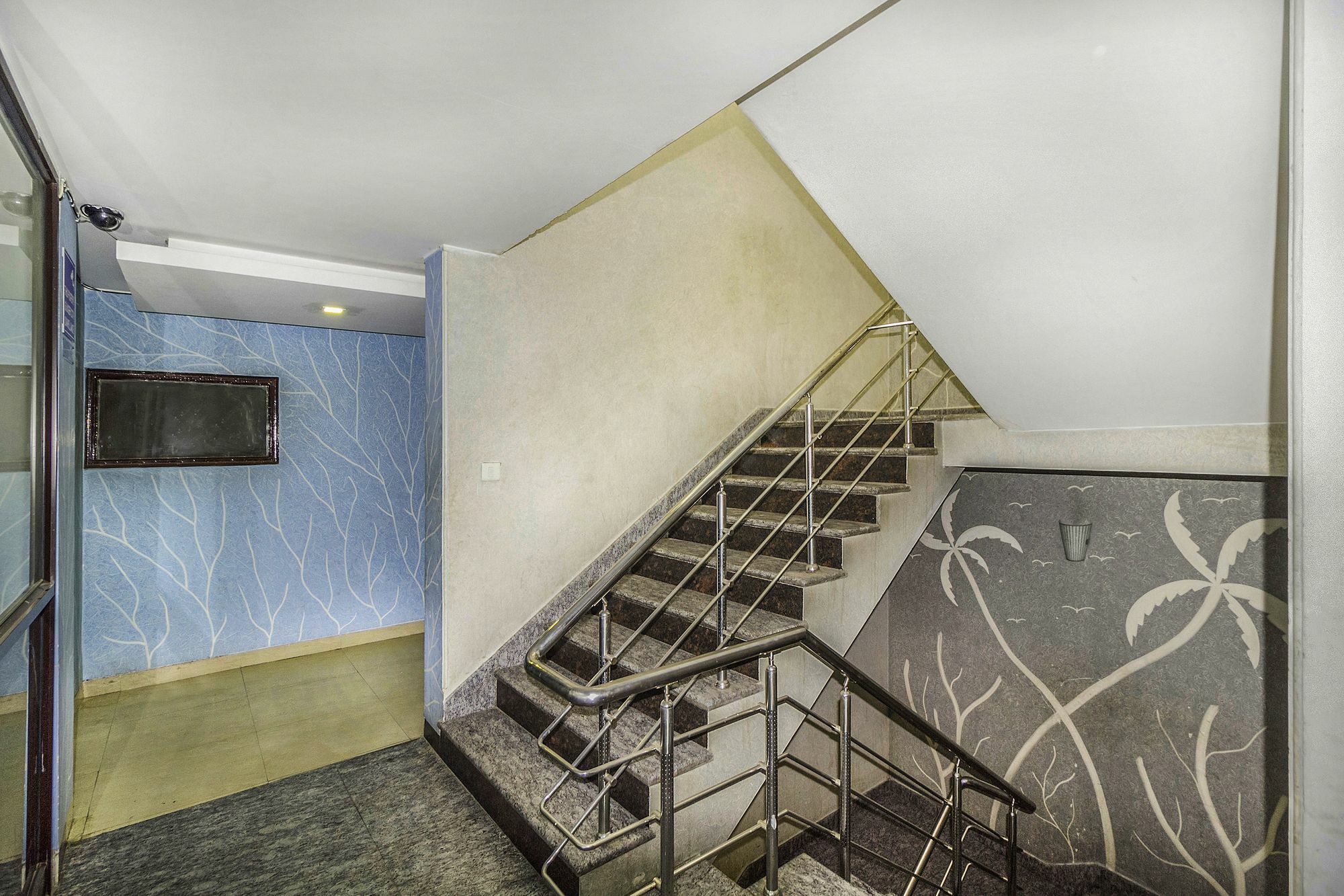 Airport Hotel Ambrosia Нью-Дели Экстерьер фото